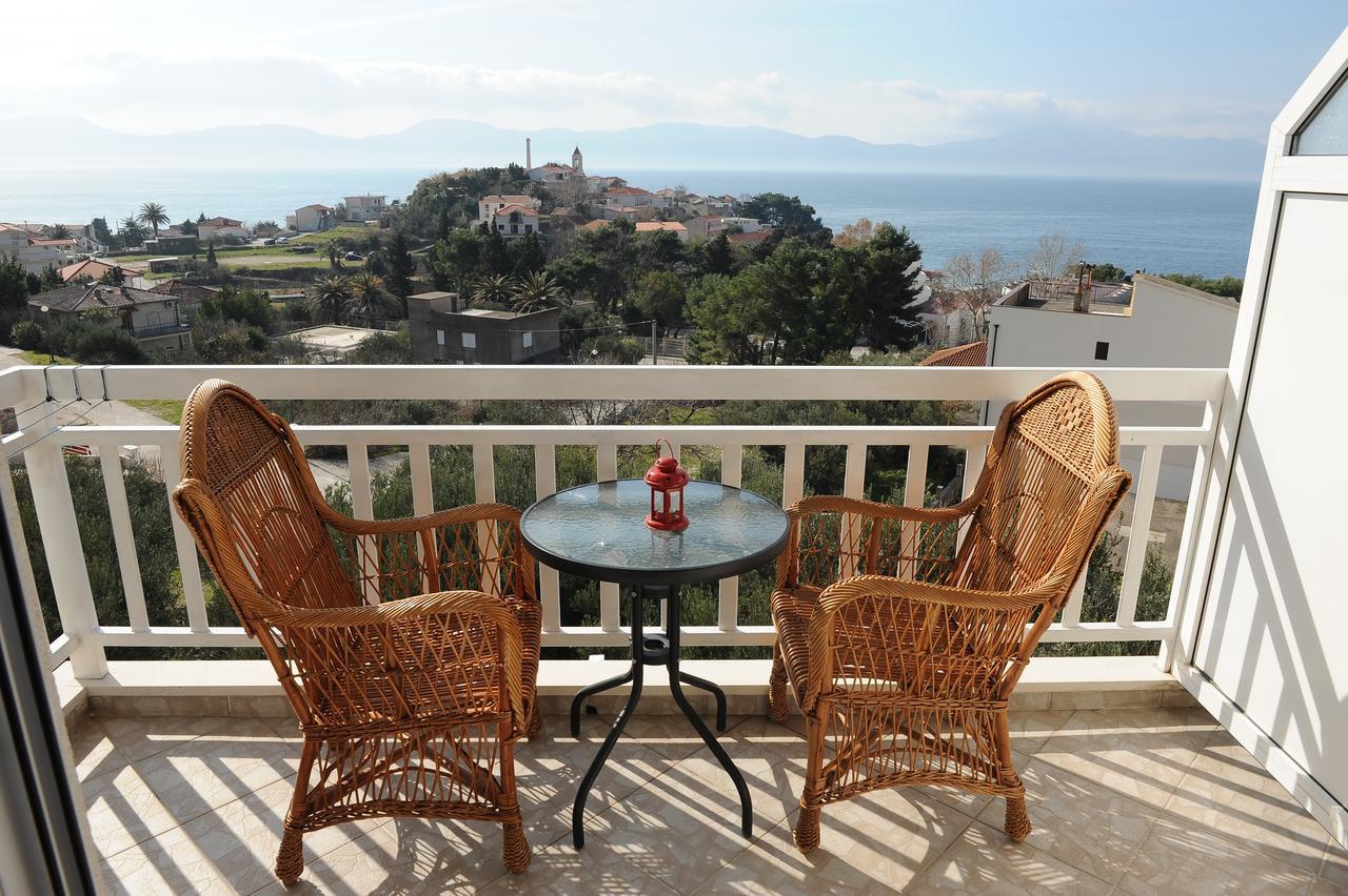 Apartments Loncar Gradac  Buitenkant foto
